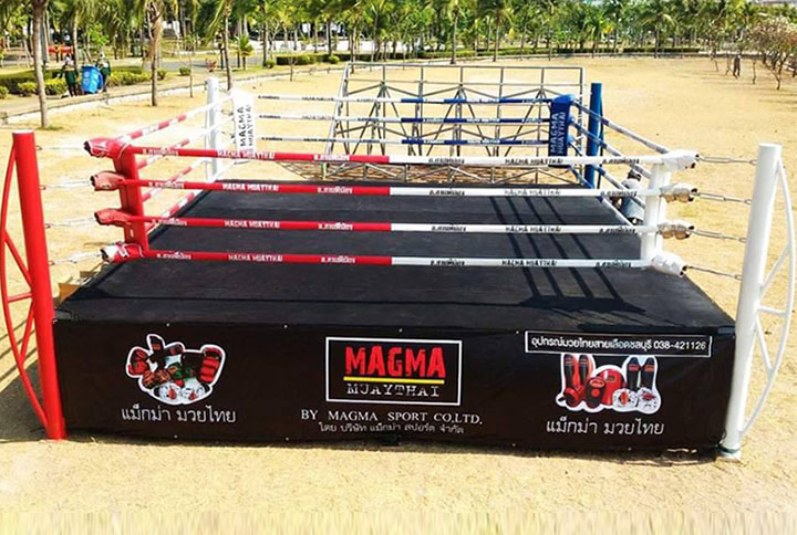 ตัวอย่างเวทีมวยไทยกลางแจ้ง 1